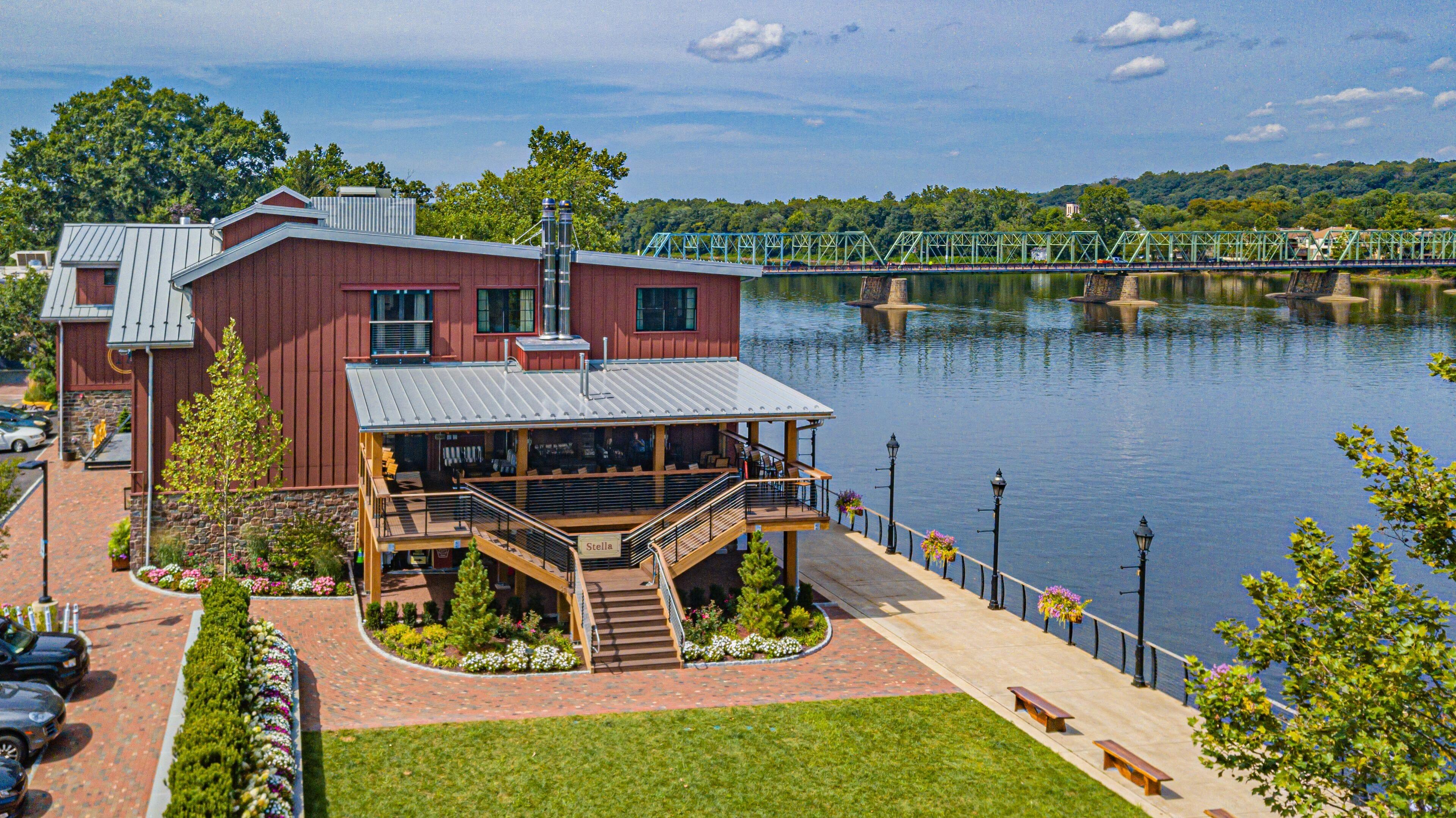 GHOST LIGHT INN NEW HOPE | BOOK NOW & SAVE ON YOUR STAY IN NEW HOPE