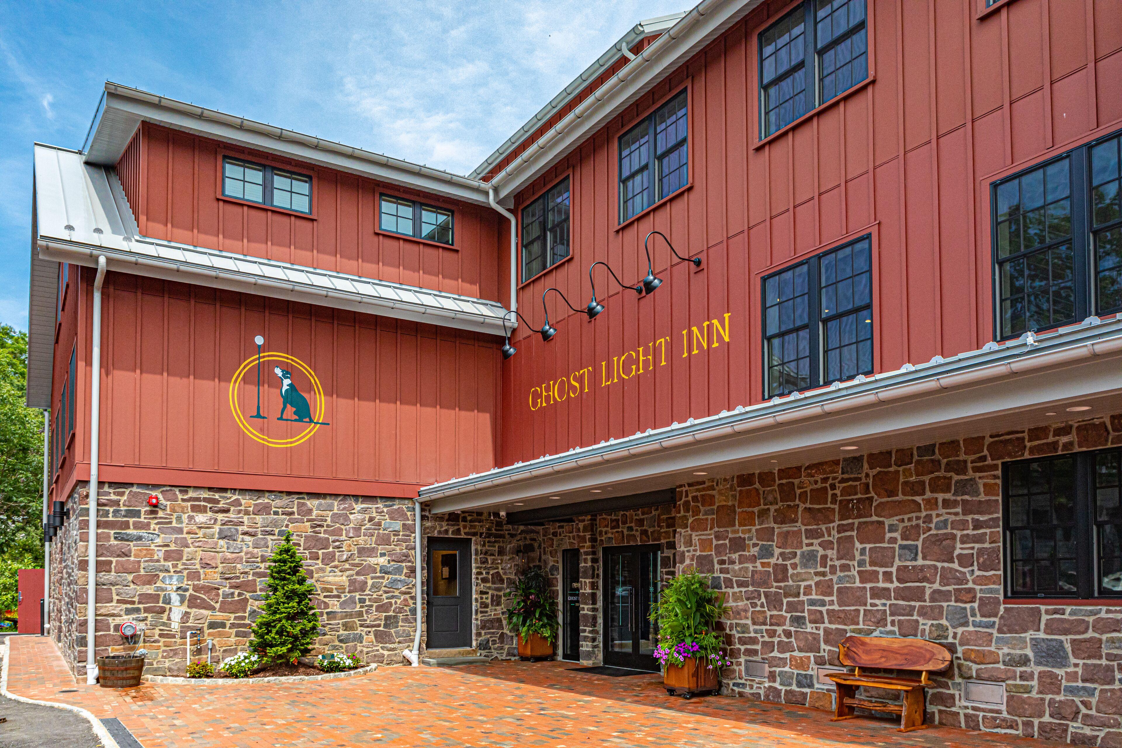 GHOST LIGHT INN NEW HOPE | BOOK NOW & SAVE ON YOUR STAY IN NEW HOPE